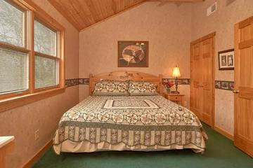 Cabin in the Smokies third bedroom with king bed.